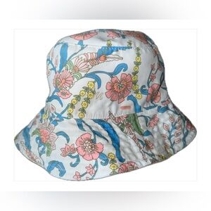 Maaji bucket hat